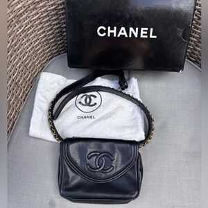 Authentic CHANEL black lambskin vintage mini bum bag belt waist bag 80cm